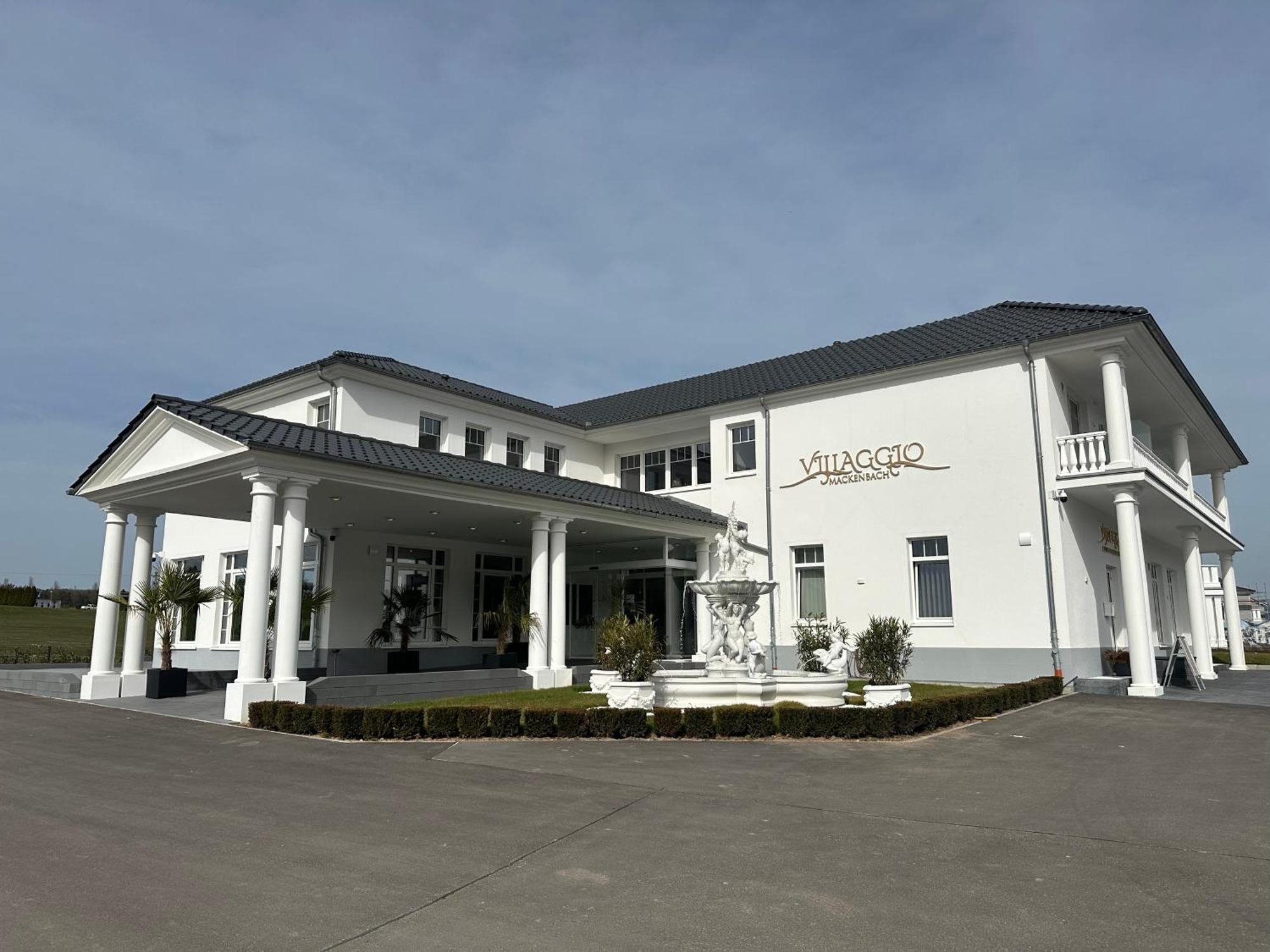 Villaggio Hotel Mackenbach エクステリア 写真