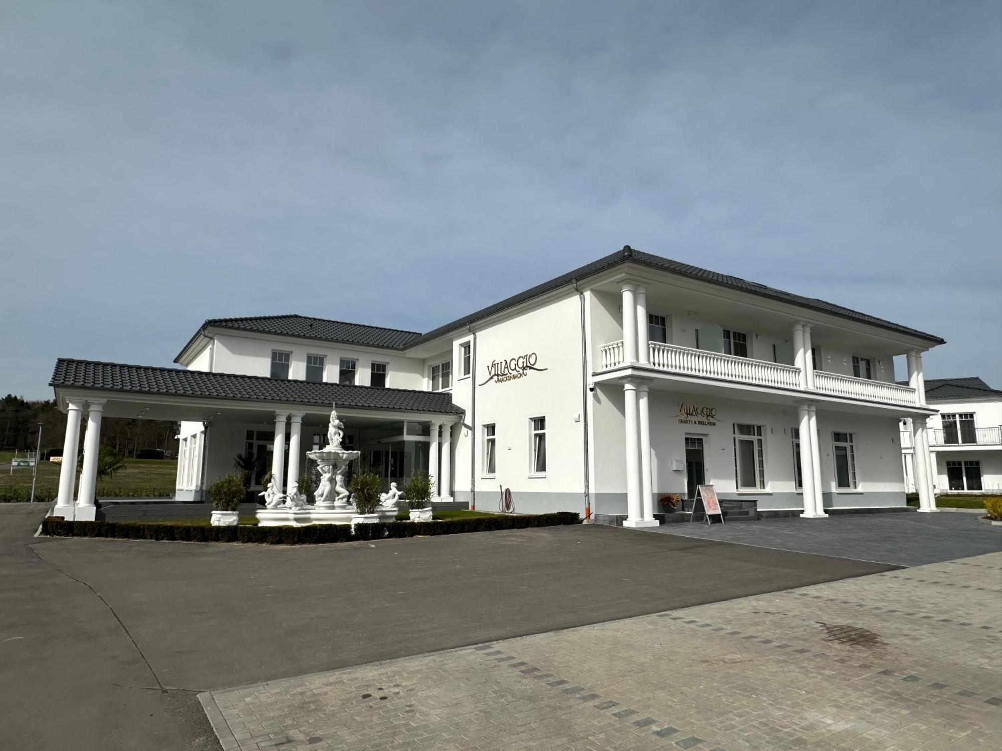 Villaggio Hotel Mackenbach エクステリア 写真
